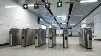 ejemplo de aplicación en estaciones de metro en robot de limpieza j40